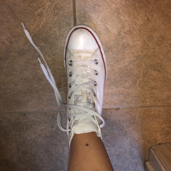 WHITE HIGH TOP CONVERSE - Picture 6 of 7